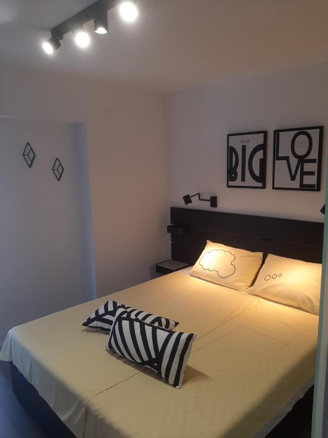 Petra Rooms And Apartments Palit Ngoại thất bức ảnh